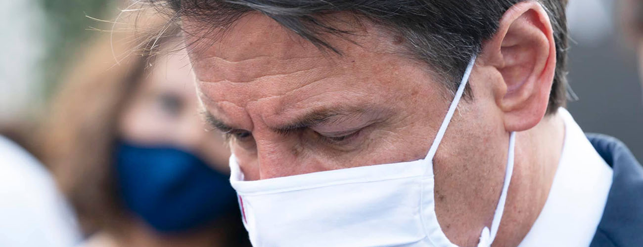 Al momento stai visualizzando Governo Conte nei marosi del virus – di Frida Nacinovich