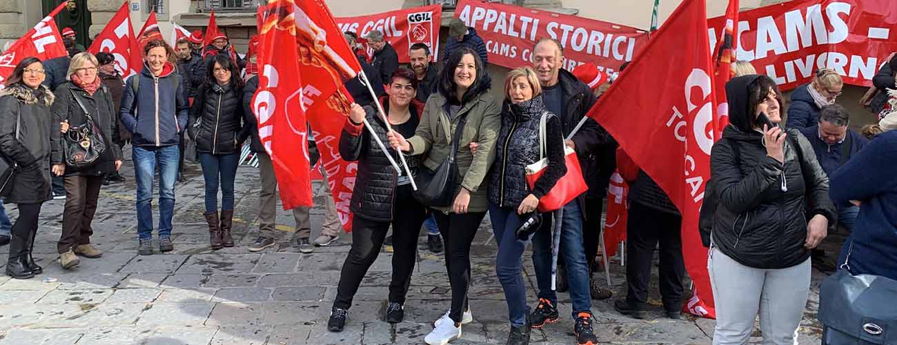 Al momento stai visualizzando I lavoratori degli appalti: “invisibili” anche quando si reinternalizza – di Domenica Amadeo